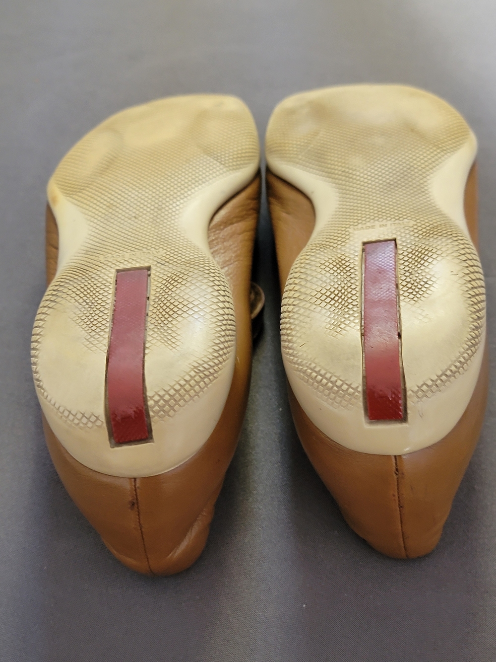 Prada Tan Leather Mary Jane Flats with Velcro Straps 39.5UK 9.5 US - Picture 9 of 10